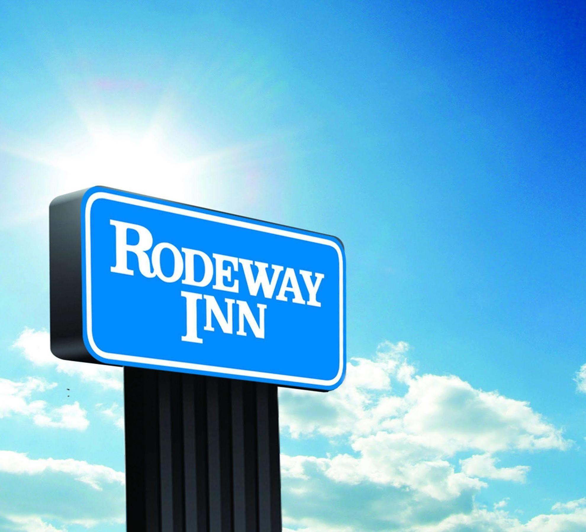 Rodeway Inn Clermont Extérieur photo
