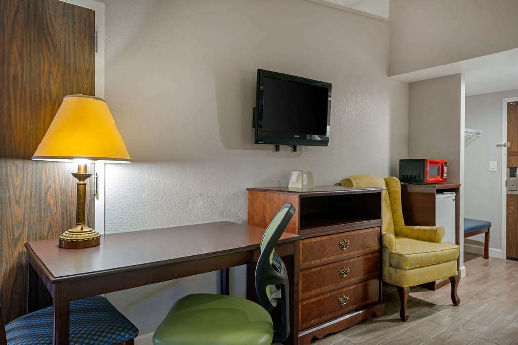 Rodeway Inn Clermont Chambre photo